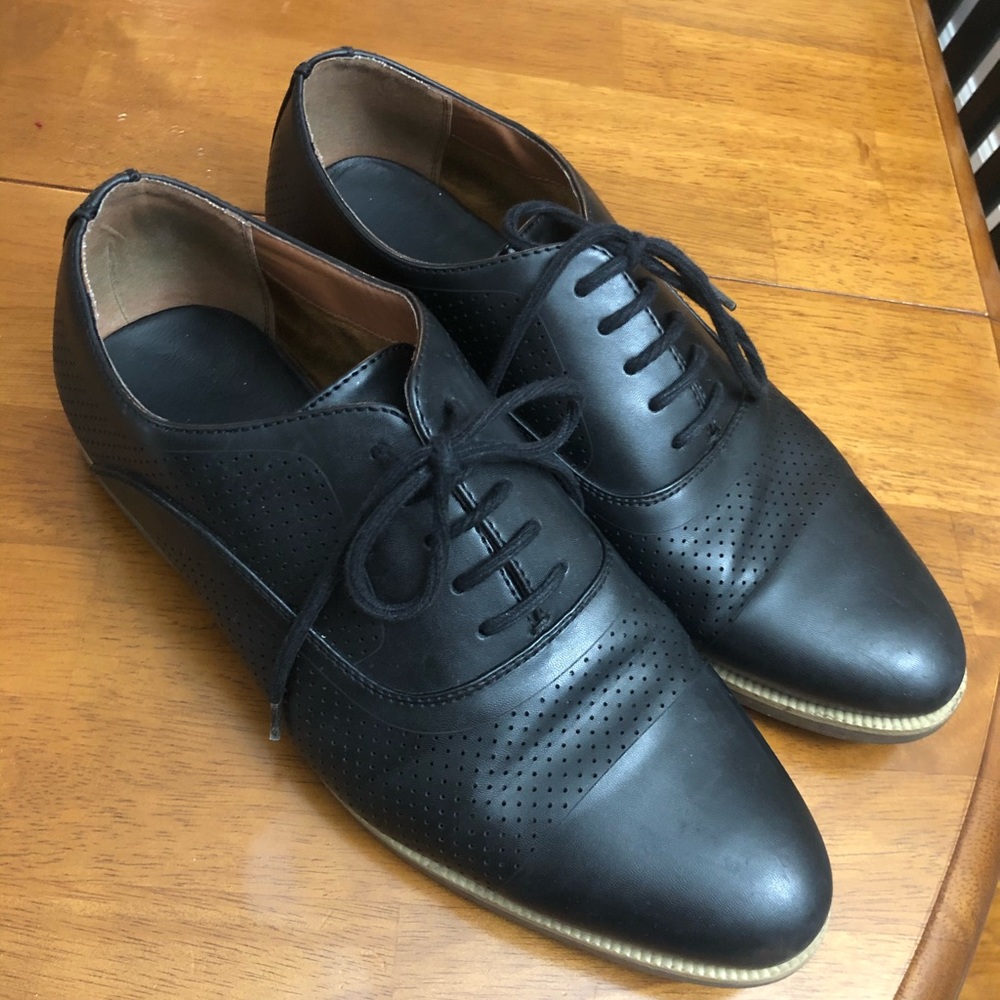 Zara Black Oxford Shoes